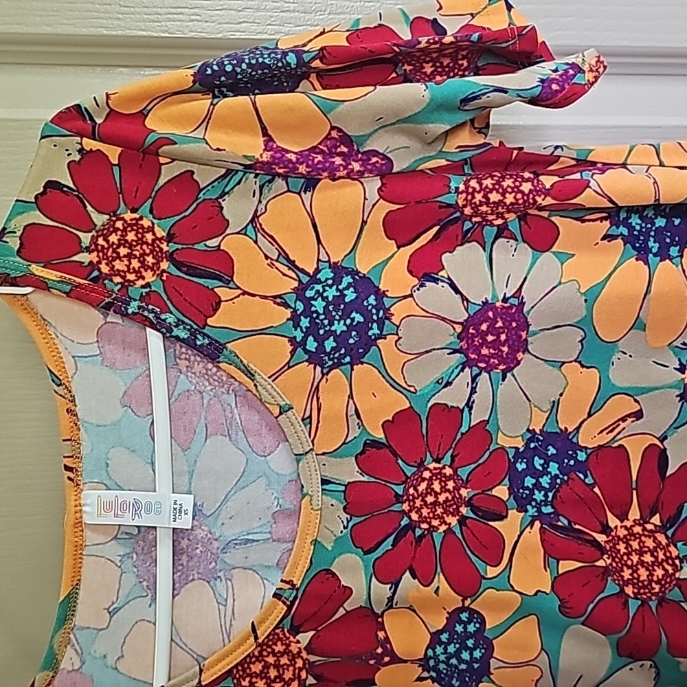 LuLaRoe Colorful Floral Tunic Top XS - Picture 3 of 5